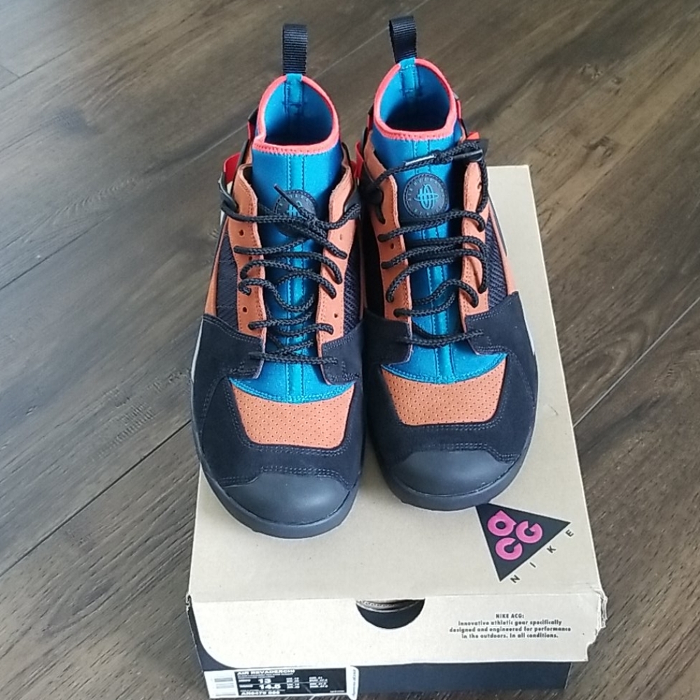 Nike Air Revaderchi